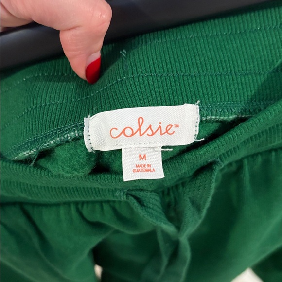 Colsie Set - Picture 3 of 6